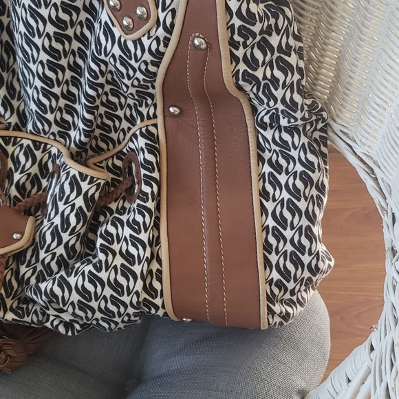 Steven by Steve Madden Large Bag - Picture 4 of 10